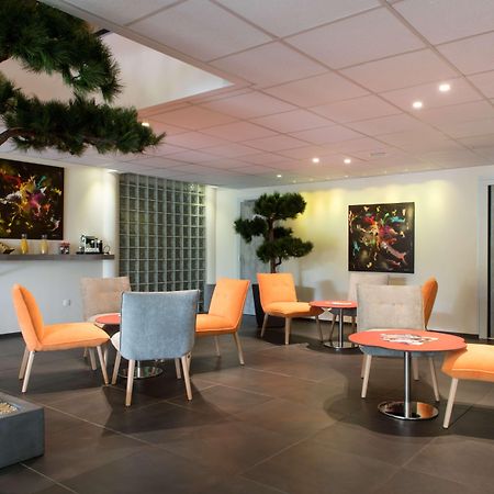 Hotel Kyriad La Rochelle Centre Ville Екстериор снимка
