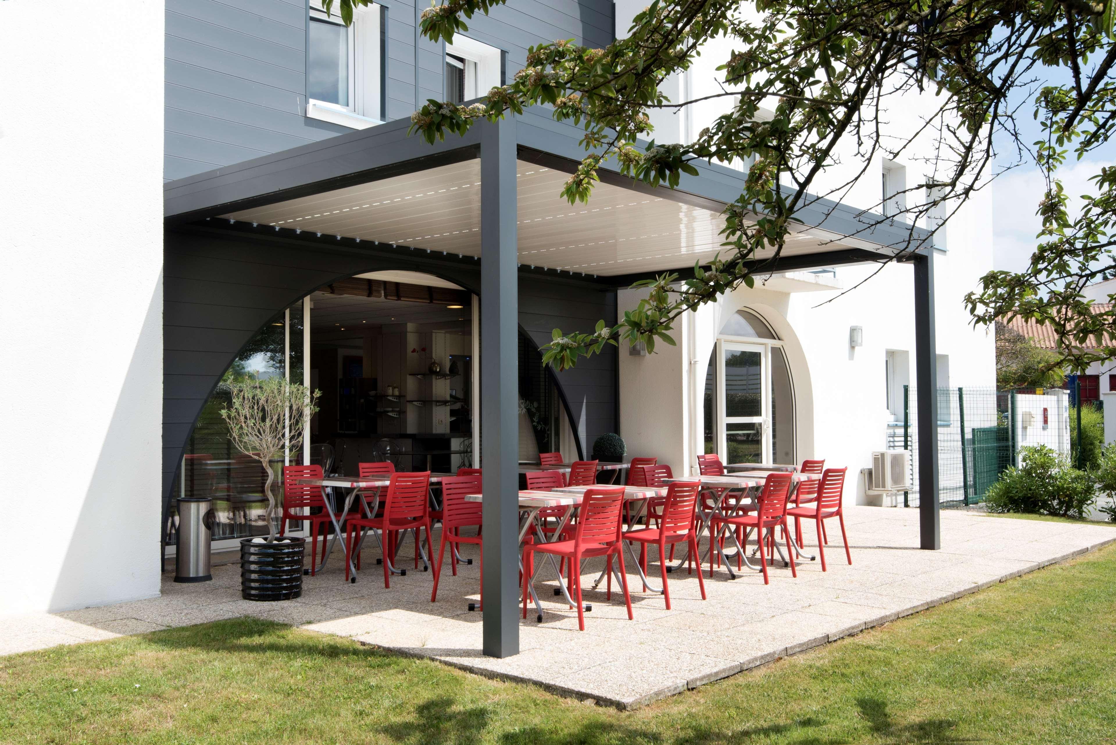 Hotel Kyriad La Rochelle Centre Ville Екстериор снимка