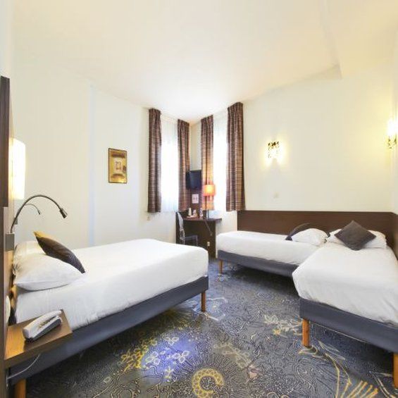 Hotel Kyriad La Rochelle Centre Ville Екстериор снимка